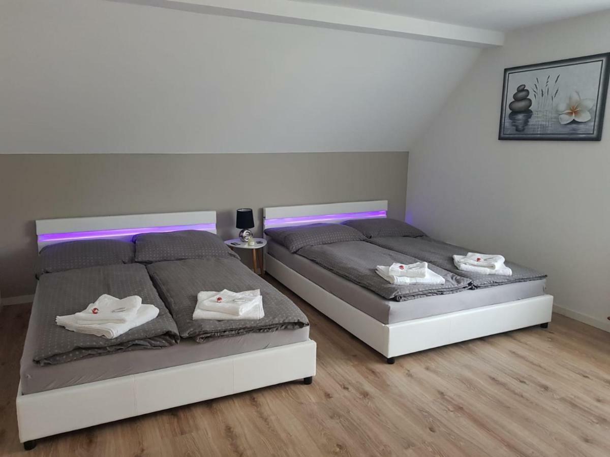 Aresko-Apartments Vidnava ภายนอก รูปภาพ